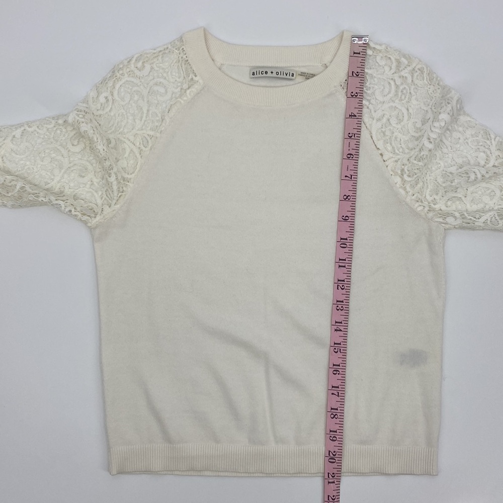 ALICE + OLIVIA Blake Lace Cotton Long Sleeve Top - Picture 10 of 11